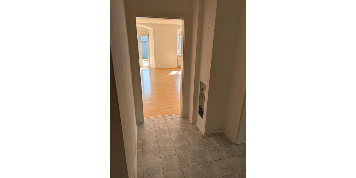 Erdgeschoßwohnung Bodenwöhr - 2 Zimmer, 72 m&sup2;, 670&euro; | Angebot:26037700