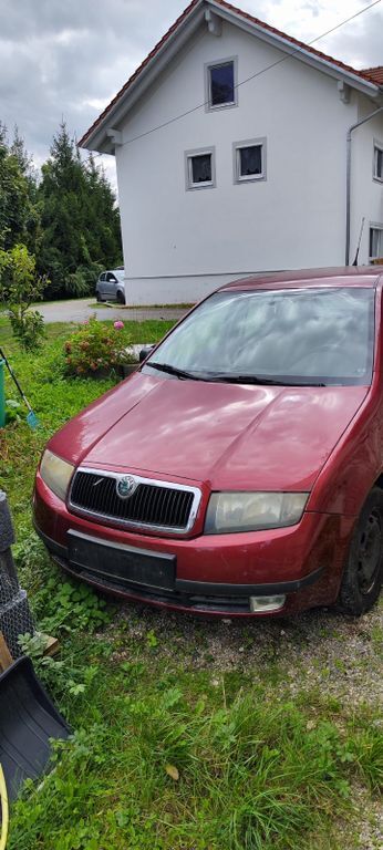 Skoda Fabia 185.000 km 2.000 € Winzer 94577