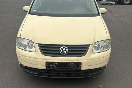 VW Touran 323.810 km 1.200 &euro; Neuwied 56564
