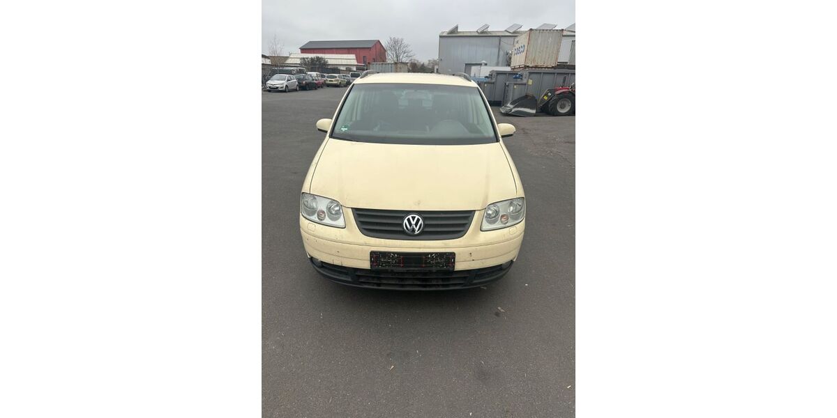 VW Touran 323.810 km 1.200 &euro; Neuwied 56564