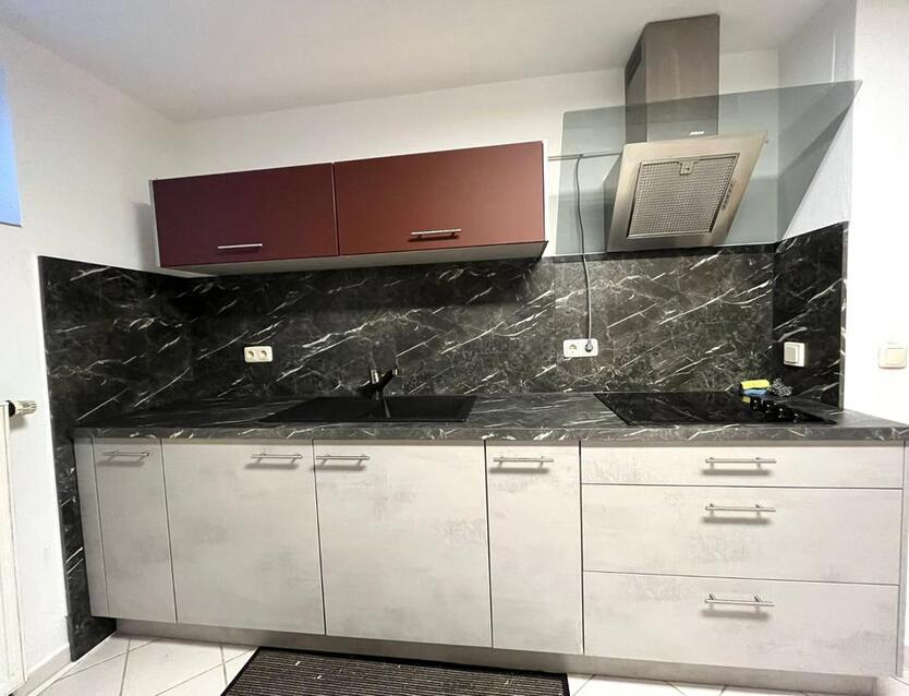 WG- Wohnung möbliert