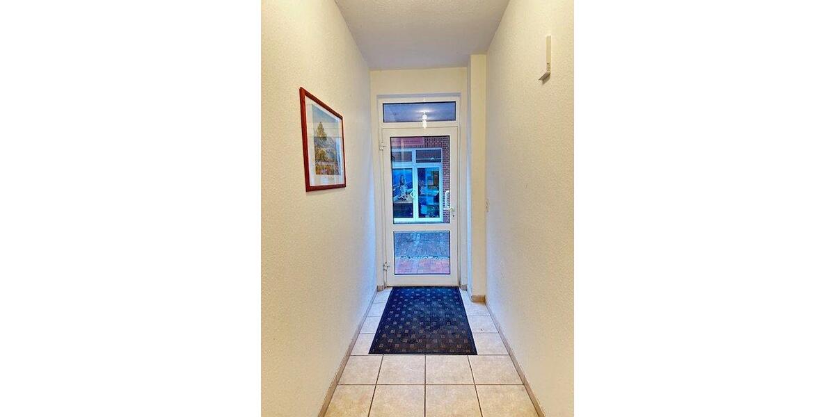 Etagenwohnung Norden - 2.5 Zimmer, 67 m&sup2;, 580&euro; | Angebot:26349692