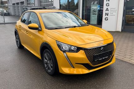 Peugeot 208 30.400 km 12.800 &euro; Pforzheim 75177