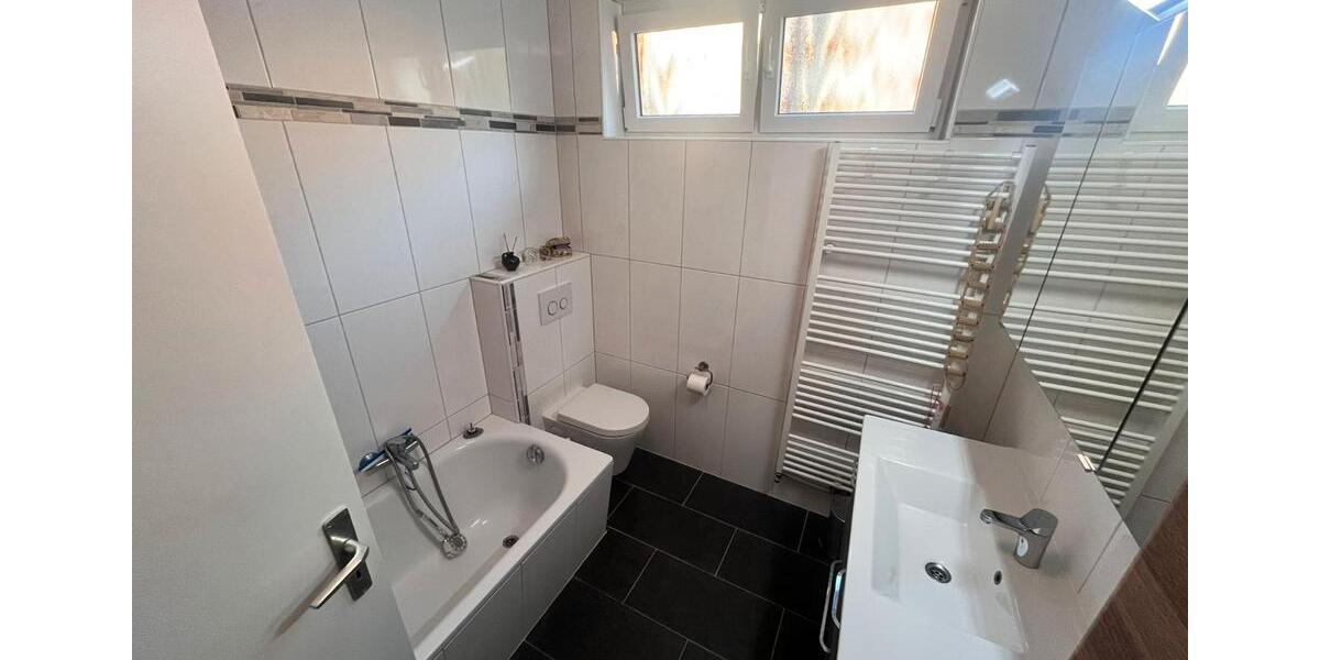 Reihenhaus Uelzen - 4 Zimmer, 134 m&sup2;, 330.000&euro; | Angebot:27002059