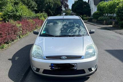 Ford Fiesta 163.000 km 2.500 &euro; Siegen 57080