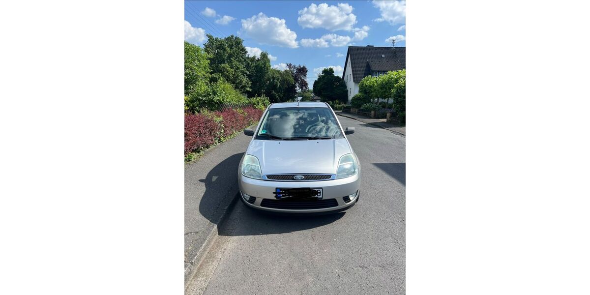 Ford Fiesta 163.000 km 2.500 &euro; Siegen 57080