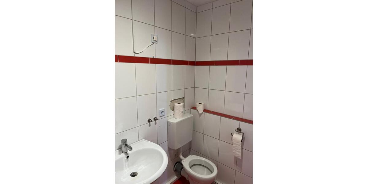 Etagenwohnung Hochheim am Main - 2 Zimmer, 60 m&sup2;, 200.000&euro; | Angebot:26324005