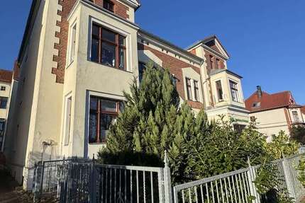 Wohnung Neustrelitz - 2 Zimmer, 81 m&sup2;, 530&euro; | Angebot:26829475