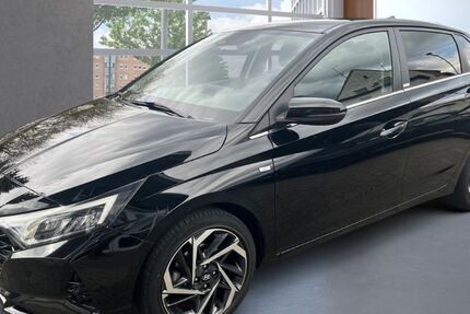 Hyundai i20 47.295 km 16.990 &euro; Schiffweiler 66578