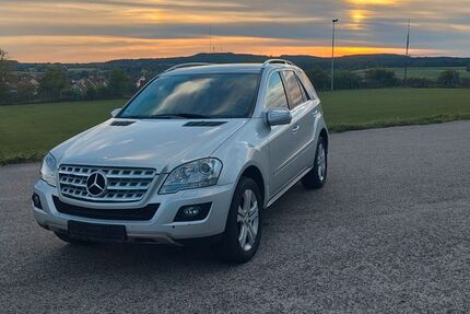 Mercedes-Benz ML 320 135.000 km 17.250 € Oberdachstetten 91617