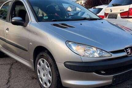 Peugeot 206 176.327 km 2.400 &euro; Bad Rappenau 74906