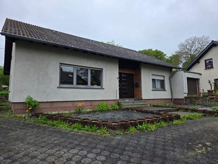 Einfamilienhaus Mehren - 6 Zimmer, 160 m&sup2;, 129.900&euro; | Angebot:23581522