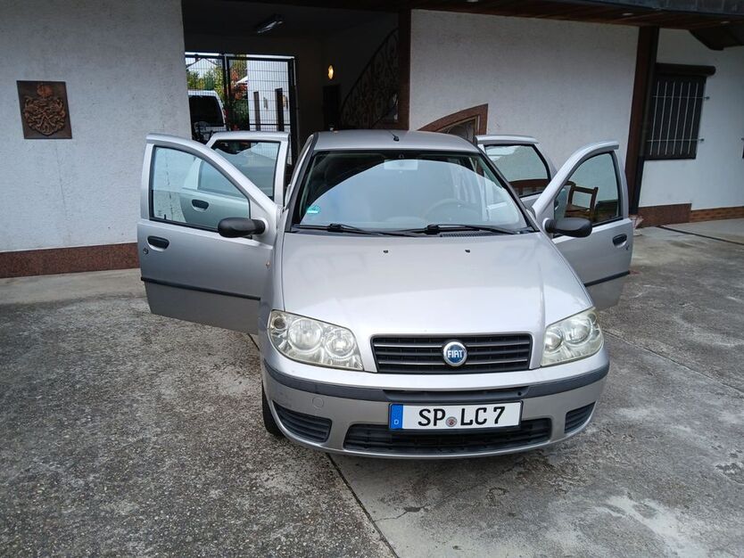 Fiat Punto 188.000 km 1.999 € Altlußheim 68804