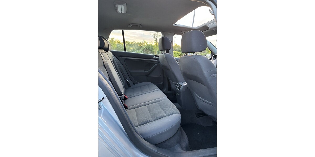 VW Golf 173.000 km 4.500 € Wiesbaden 65183