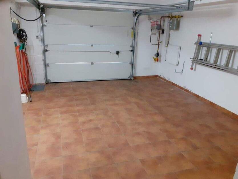 Einfamilienhaus mit schönem Garten in Engelskirchen Loope zu vermieten 7 zimmer