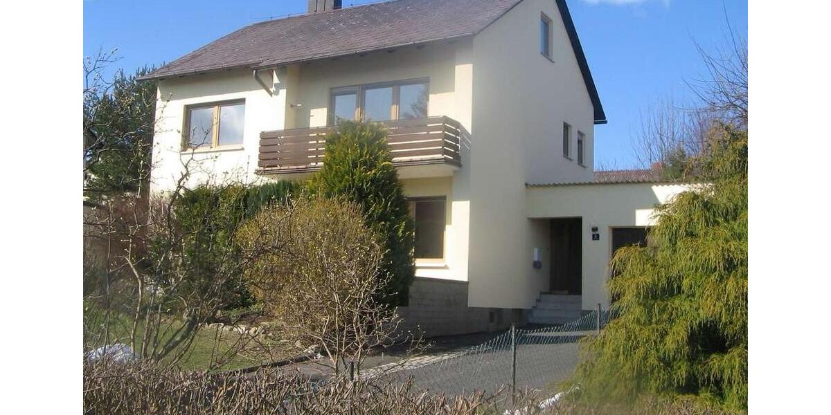 Einfamilienhaus mit großem Garten in Top-Lage von Tirschenreuth 6 zimmer