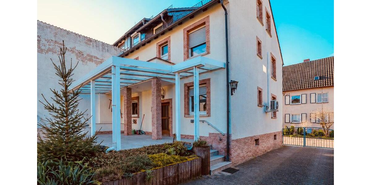 Etagenwohnung Mutterstadt - 8 Zimmer, 190 m&sup2;, 2.450&euro; | Angebot:26640864