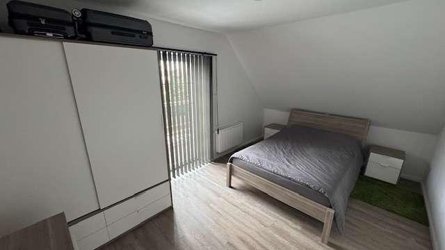 Dachgeschoßwohnung Handewitt - 3 Zimmer, 92 m&sup2;, 800&euro; | Angebot:25080227