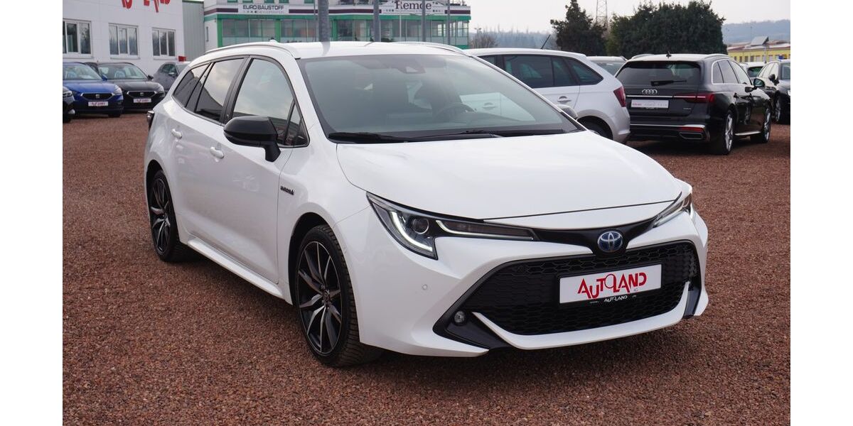 Toyota Corolla 29.978 km 23.950 &euro; Naumburg OT Schönburg 06618