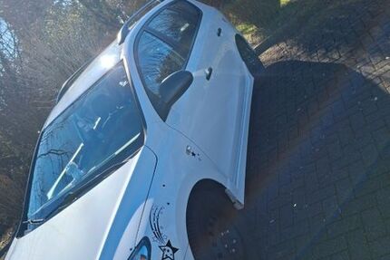 Hyundai i30 236.509 km 1.700 &euro; Bad Arolsen 34454