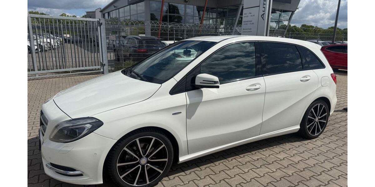 Mercedes-Benz B 180 155.820 km 8.950 &euro; Achim 28832