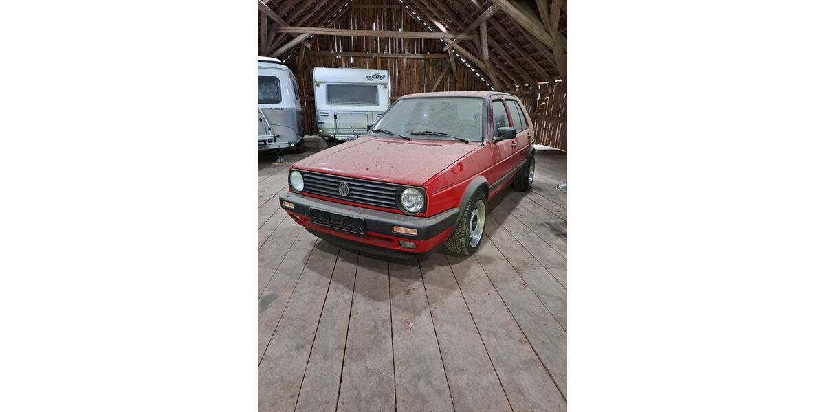 VW Golf 141.829 km 6.900 &euro; Velburg 92355