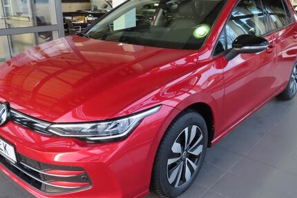 VW Golf 10.670 km 22.980 &euro; Schmallenberg 57392