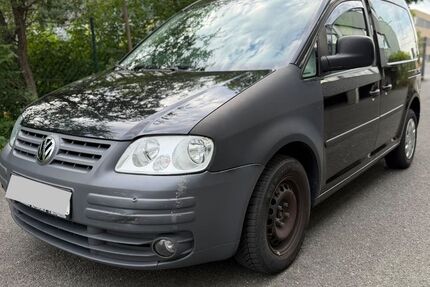 VW Caddy 225.000 km 2.400 &euro; Nürnberg 90431