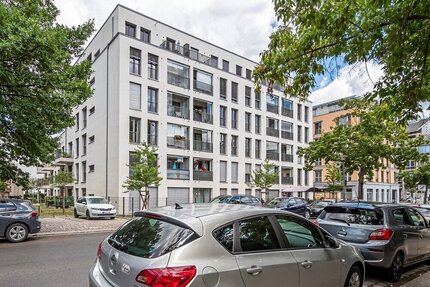 Tolle SeniorenWohnung, mit EBK, Terrasse und Fußbodenheizung, in zentraler Lage.