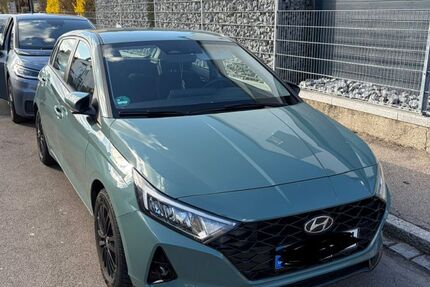 Hyundai i20 14.180 km 17.600 &euro; Nürnberg 90455