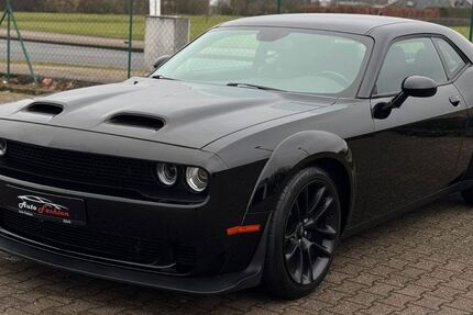 Dodge Challenger 30.000 km 38.950 € Jülich 52428
