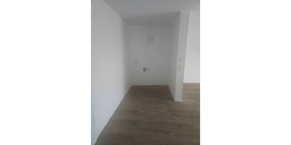 Etagenwohnung Osthofen - 2 Zimmer, 86 m&sup2;, 1.000&euro; | Angebot:24599148