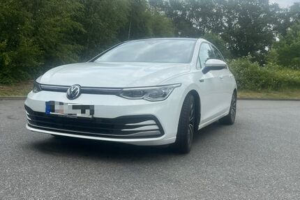 VW Golf 106.825 km 14.899 &euro; Winsen 24568