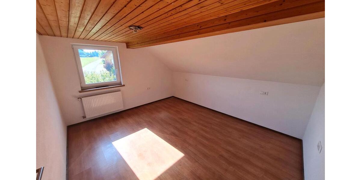 Etagenwohnung Stiefenhofen - 2 Zimmer, 63 m&sup2;, 750&euro; | Angebot:26327187