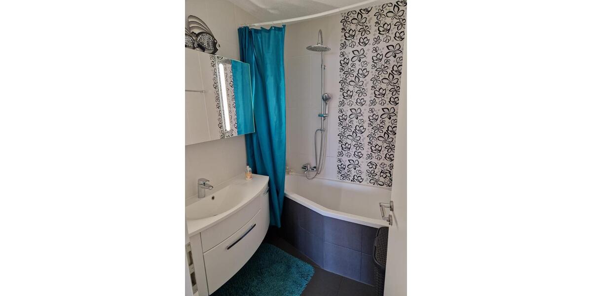 Etagenwohnung Villingen-Schwenningen Schwenningen - 4.5 Zimmer, 105 m&sup2;, 300.000&euro; | Angebot:27020633