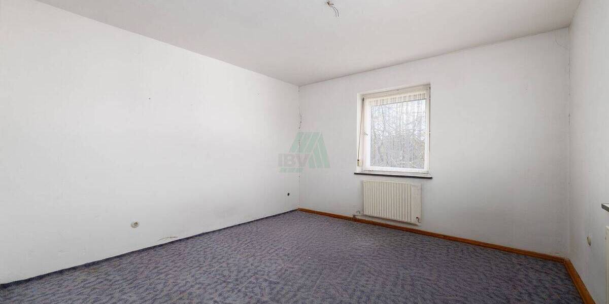 Doppelhaushälfte Hirschau - 6 Zimmer, 103 m&sup2;, 130.000&euro; | Angebot:26306052