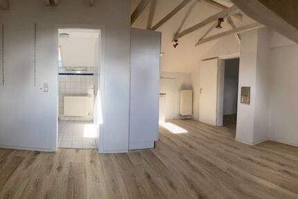 Wohnung Korntal-Münchingen Korntal - 3 Zimmer, 80 m&sup2;, 1.080&euro; | Angebot:25066458