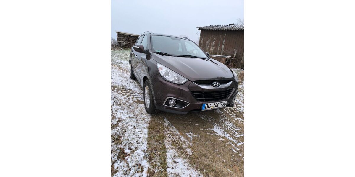 Hyundai ix35 120.500 km 8.499 &euro; Attenweiler 88448
