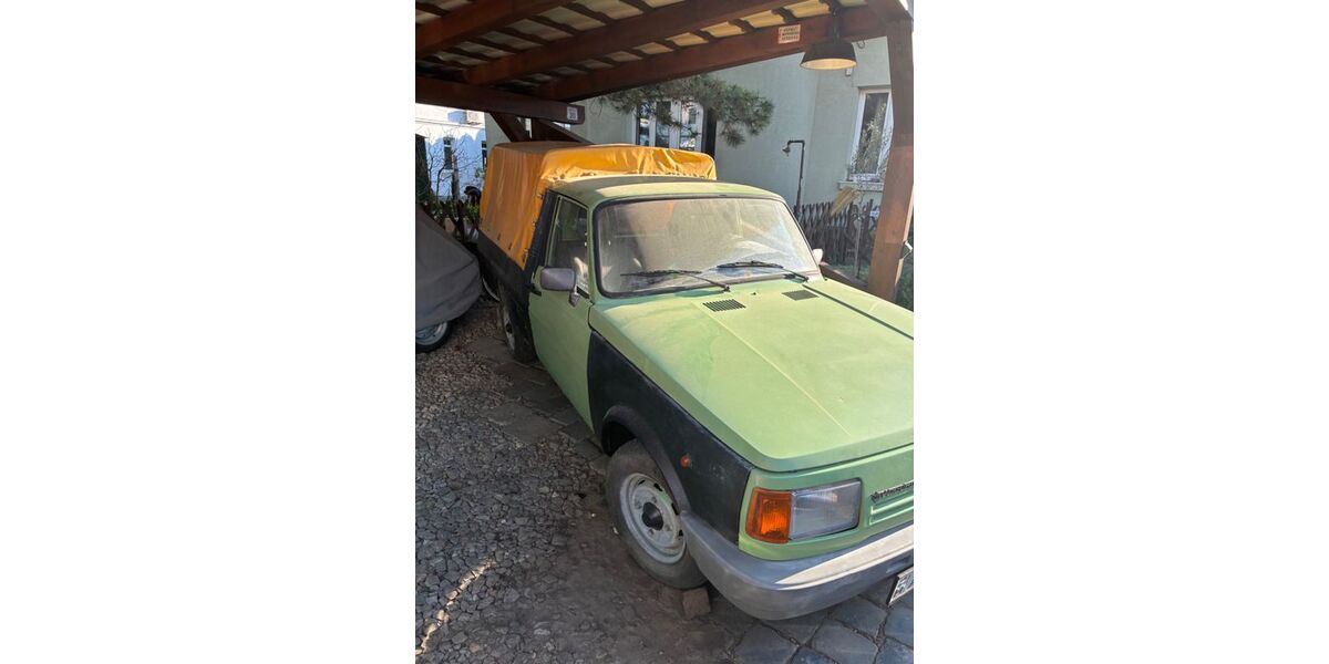 Wartburg 353 100.888 km 10.000 &euro; Budapest 01112