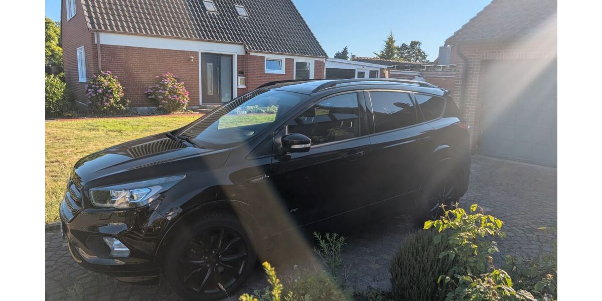 Ford Kuga 156.000 km 13.499 &euro; Stuhr 28816