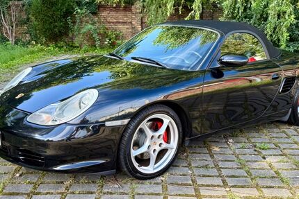 Porsche Boxster 208.492 km 14.999 € Berlin 13407