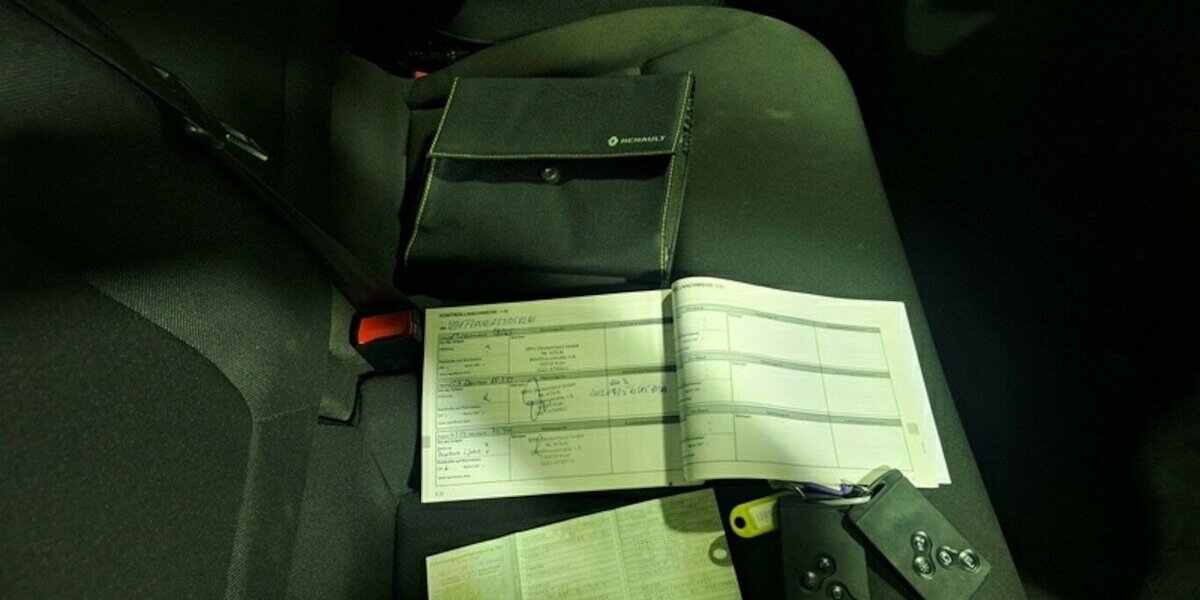 Renault Trafic L2H1 Navi Klima Standh 3 Sitze Regale EU6 85.000 km 15.500 &euro; Erftstadt 50374