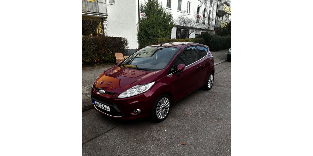 Ford Fiesta 190.800 km 2.400 &euro; München 80686