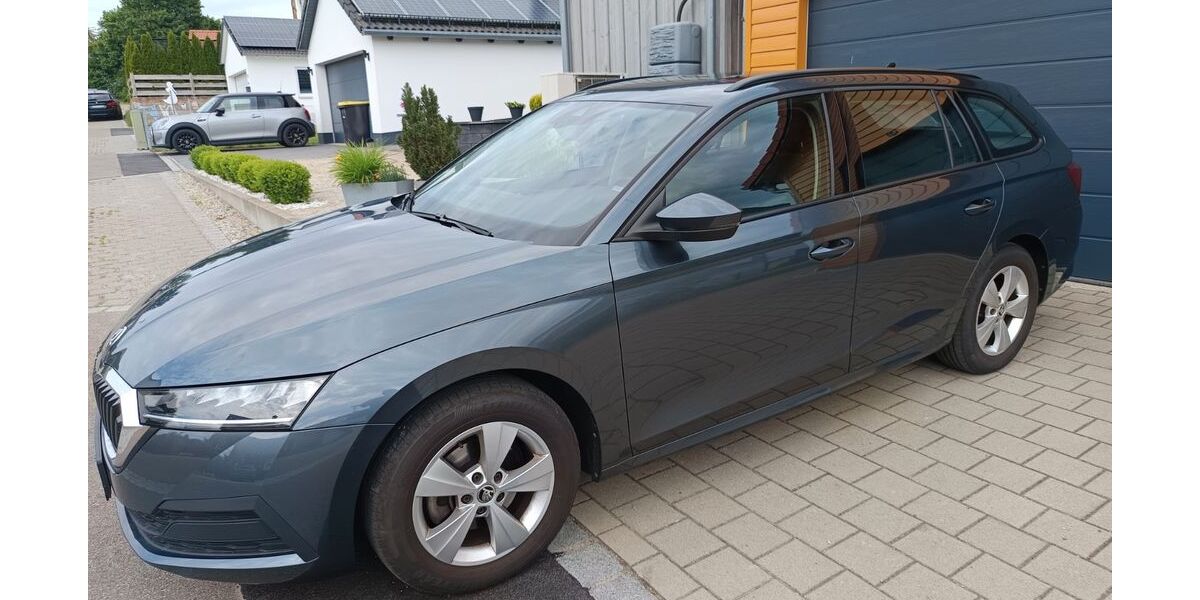 Skoda Octavia 93.100 km 19.800 &euro; Egenburg 85235