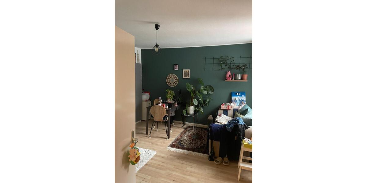 Helles 20qm Zimmer in 2er WG zum 18.01. - Kiel Innenstadt 1 zimmer