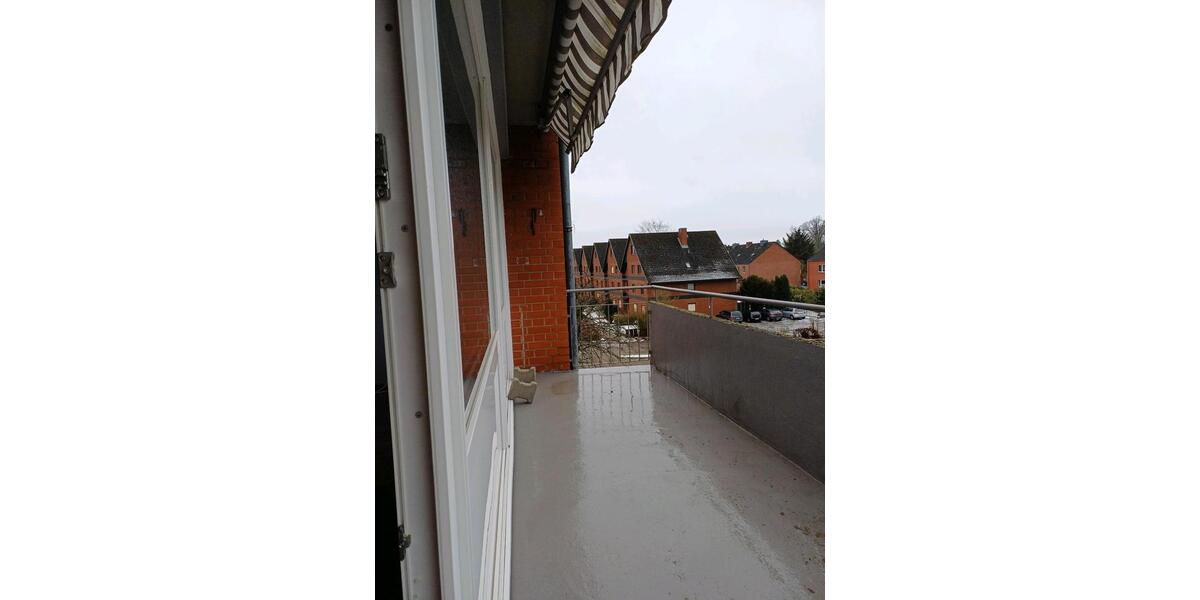 Etagenwohnung Dannenberg (Elbe) - 3 Zimmer, 86 m&sup2;, 140.000&euro; | Angebot:27094298