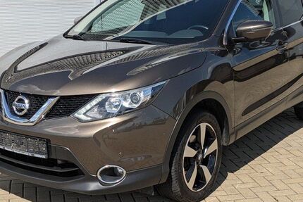 Nissan Qashqai 158.790 km 9.090 &euro; Hoyerswerda 02977