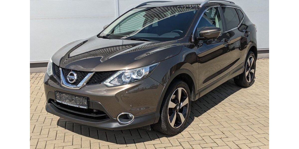 Nissan Qashqai 158.790 km 9.090 &euro; Hoyerswerda 02977