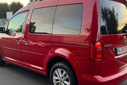 VW Caddy 106.106 km 14.990 &euro; Langenhagen 30855