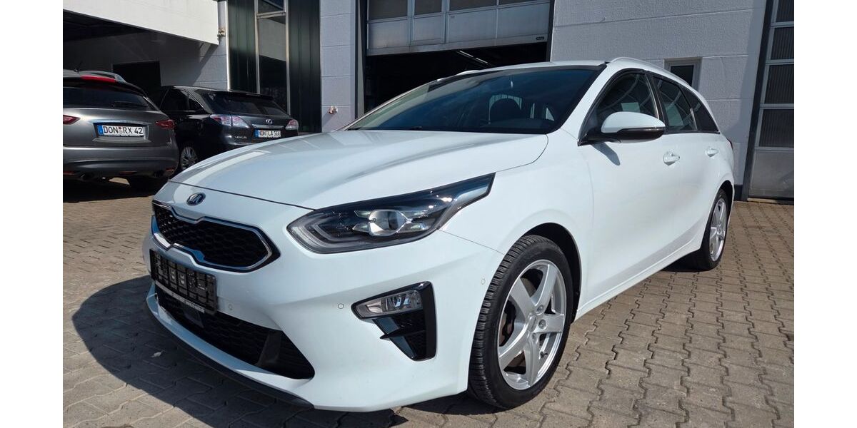 Kia ceed / Ceed 160.379 km 12.890 &euro; Heidenheim an der Brenz 89520